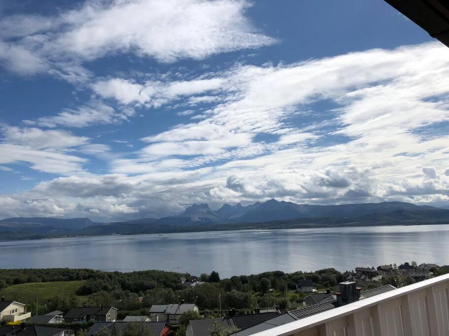 Panorama View! Modern,Balcony/Parking Appartement Bodø Buitenkant foto