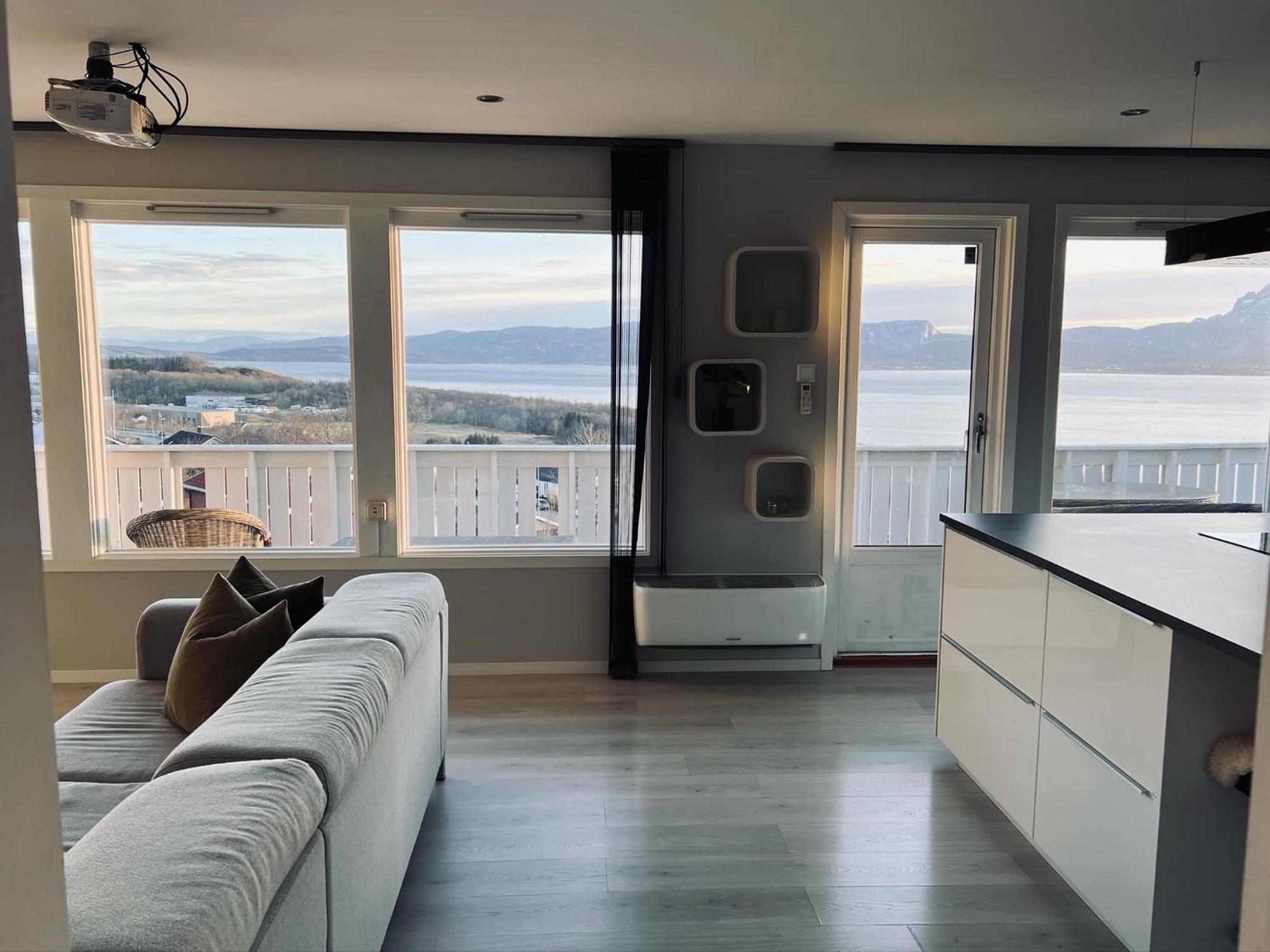 Panorama View! Modern,Balcony/Parking Appartement Bodø Buitenkant foto